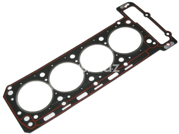 Mercedes W124 - Silindir başlığının araqatı