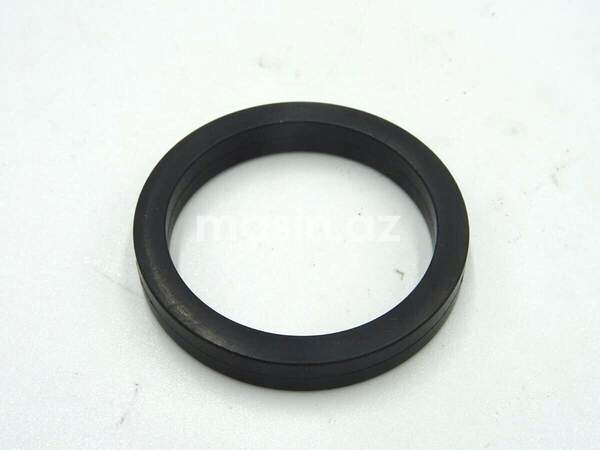 Mercedes Benz - Ön krışka manjeti