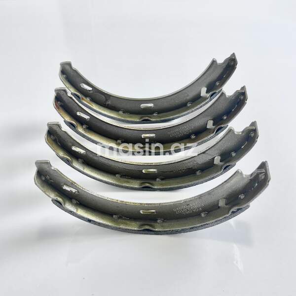 Mercedes W124 - Arxa əyləc bəndi