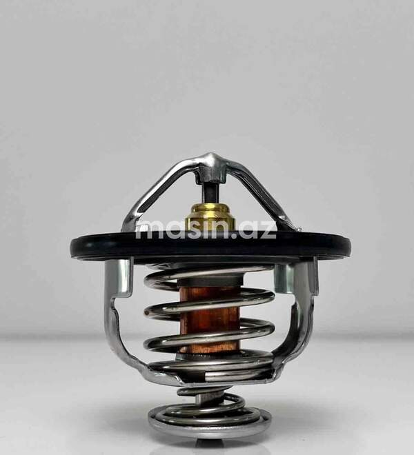 Mitsubishi Pajero - Termostat