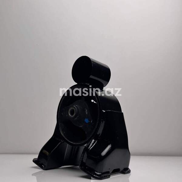 Hyundai Elantra - Mühərrik yastığı