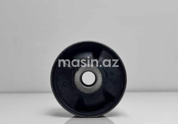 Hyundai Sonata - Vtulka