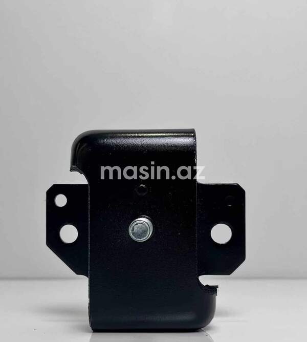 Nissan Patrol - Mühərrik yastığı