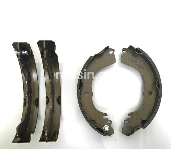 Nissan Tiida - Arxa əyləc qəlibləri