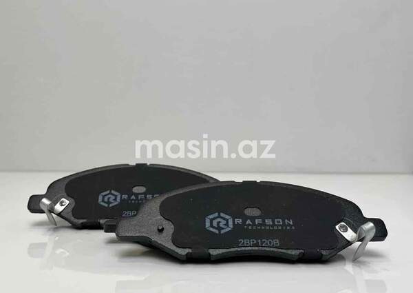 Nissan Maxima - Ön əyləc bəndi