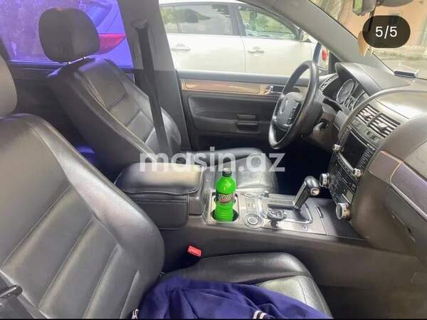 Volkswagen Touareg - Image 5