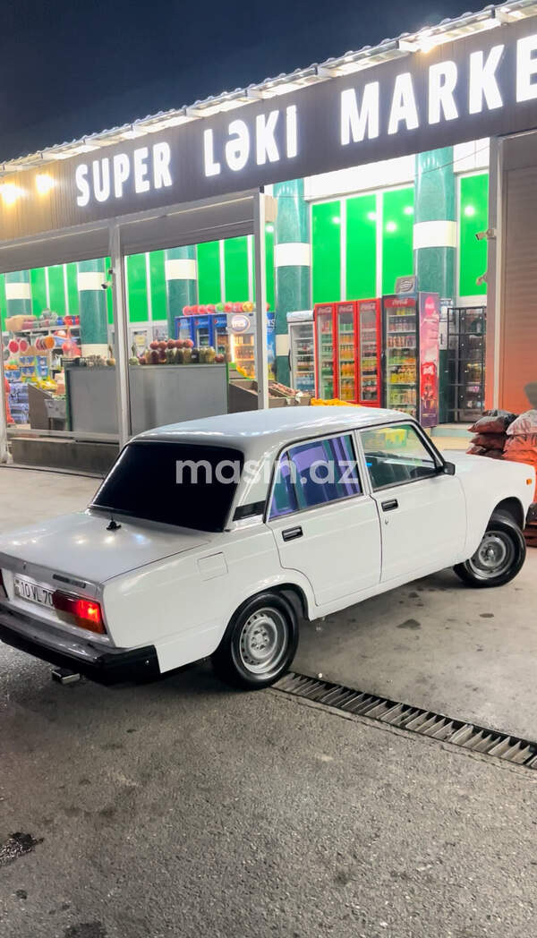 LADA (VAZ) 2107 - Image 7