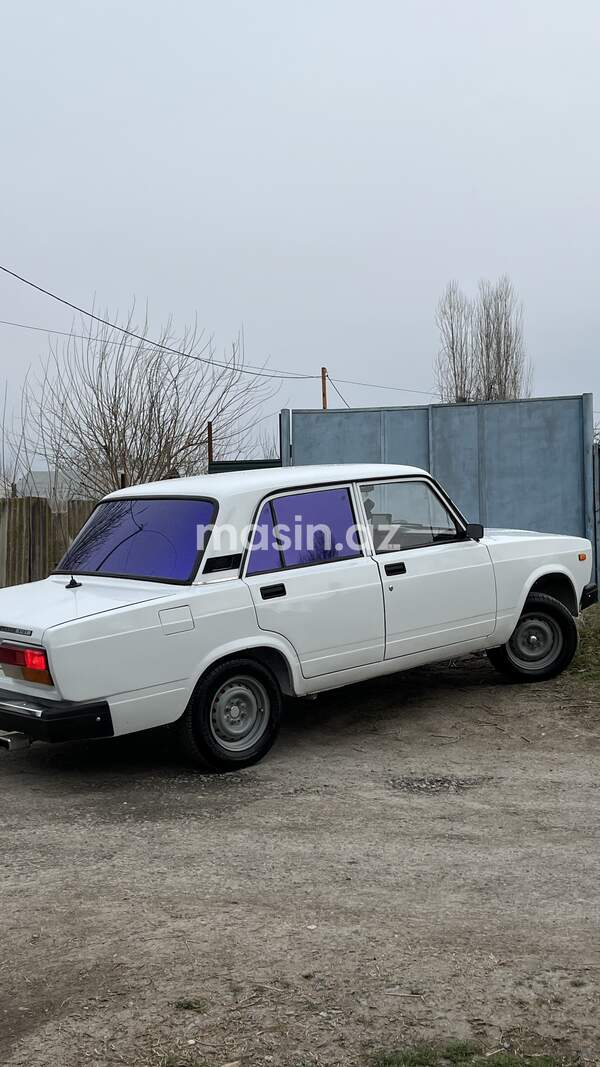 LADA (VAZ) 2107 - Image 8