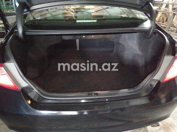 Toyota Camry - Image 3