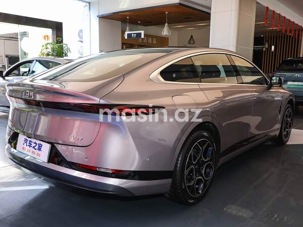 Changan Qiyuan A07 - Image 6