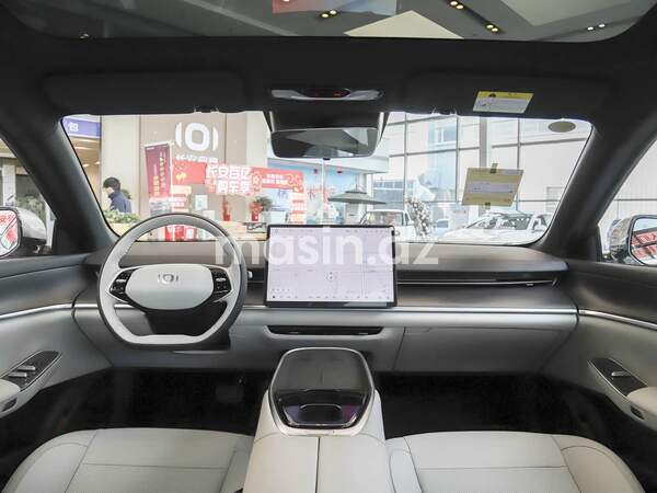 Changan Qiyuan A07 - Image 9