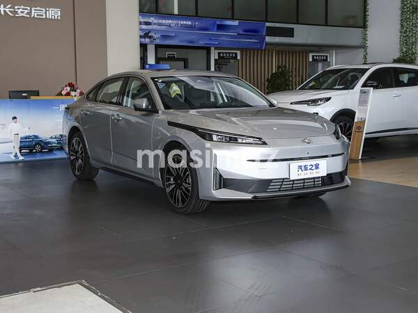 Changan Qiyuan A05 - Image 3