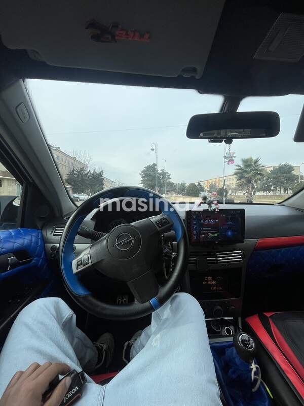 Opel Astra - Image 3