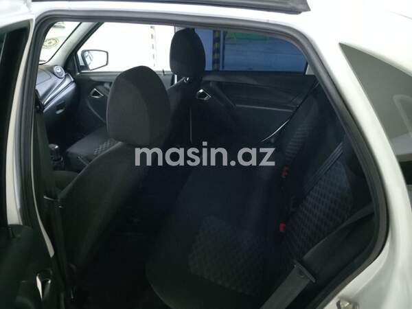 LADA (VAZ) Granta - Image 8