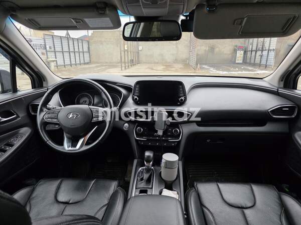 Hyundai Santa Fe - Image 9