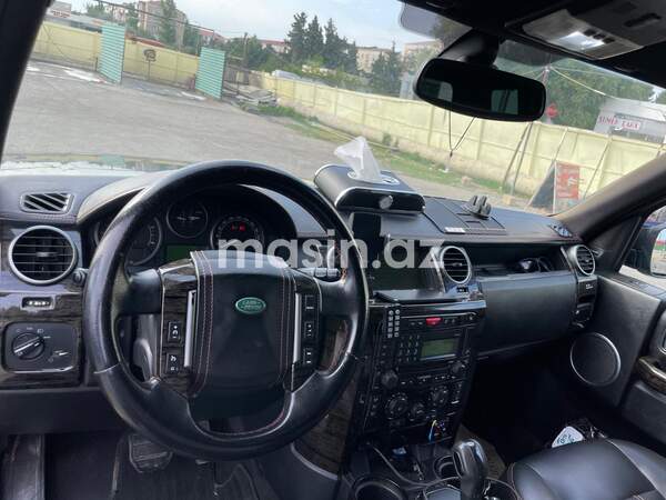 Land Rover Discovery - Image 4