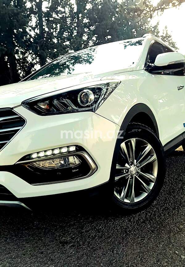Hyundai Santa Fe - Image 3