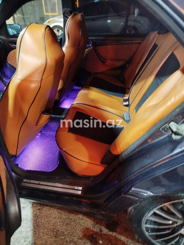 Mercedes C 220 - Image 5