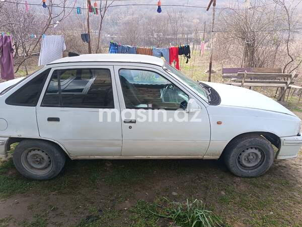 Daewoo Racer - Image 2