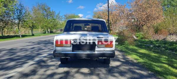 LADA (VAZ) 2107 - Image 3