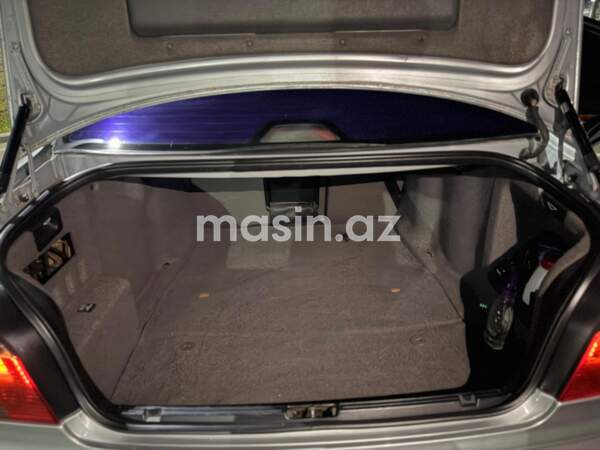 BMW 525 - Image 6