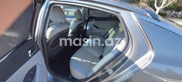 Kia Optima - Image 6