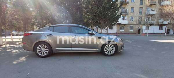 Kia Optima - Image 7