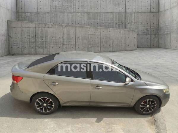 Kia Cerato - Image 4
