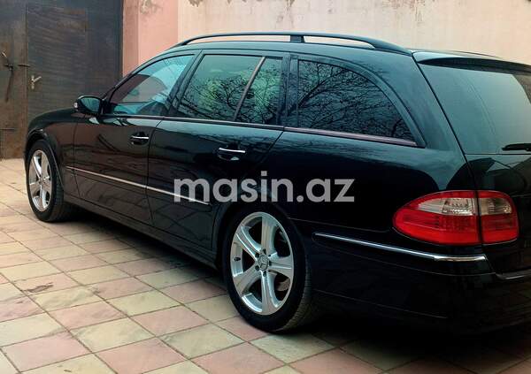 Mercedes E 270 - Image 6