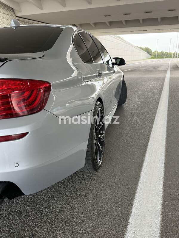 BMW 528 - Image 7