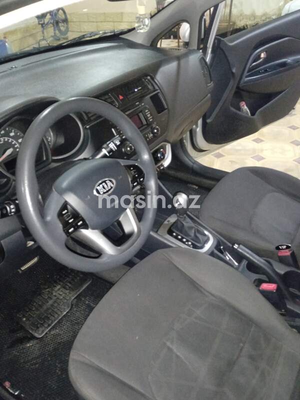 Kia Rio - Image 5