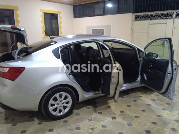Kia Rio - Image 6