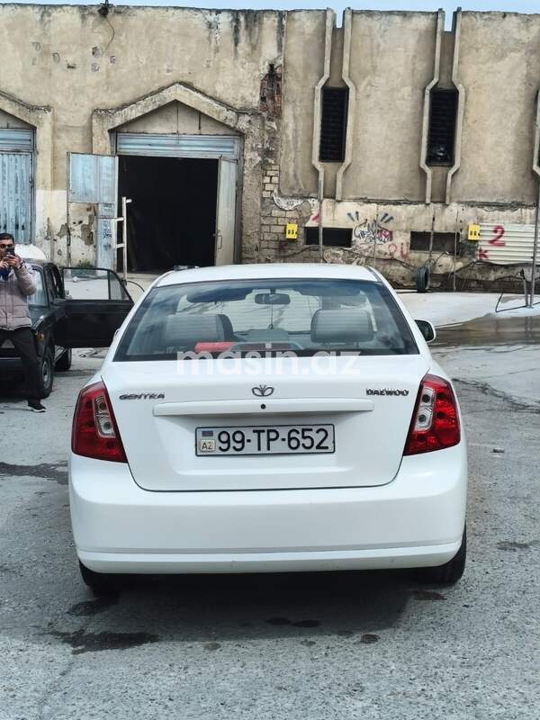 Daewoo Gentra - Image 2