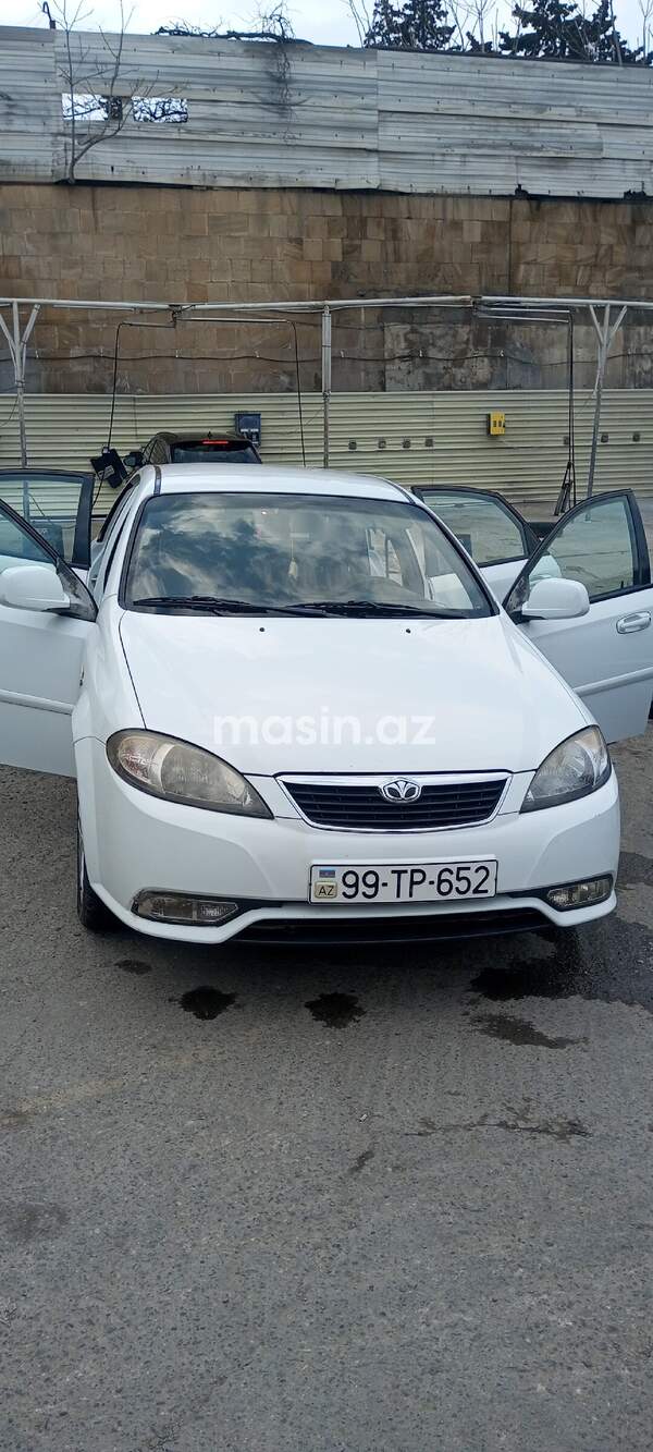 Daewoo Gentra - Image 9