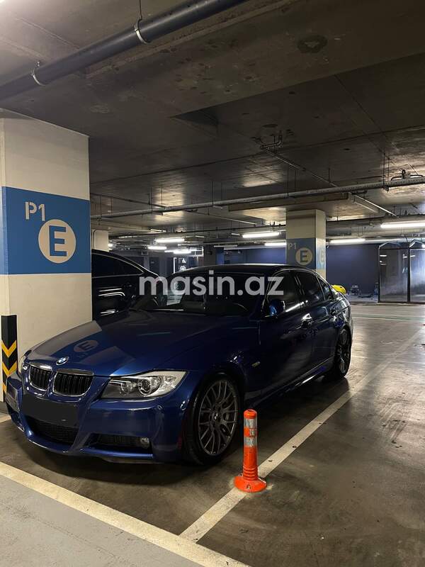 BMW 323 - Image 2