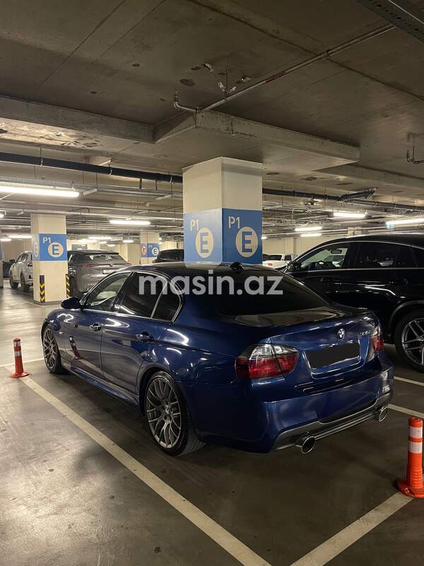 BMW 323 - Image 3