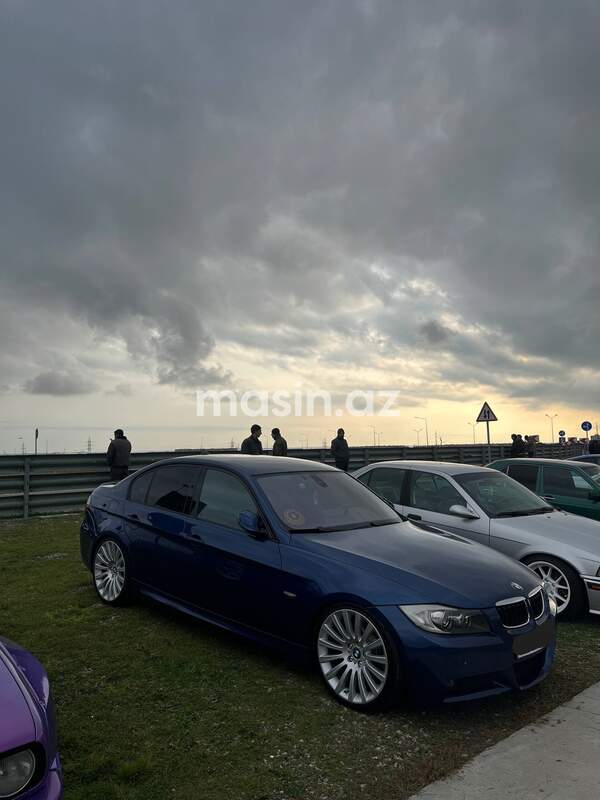 BMW 323 - Image 6