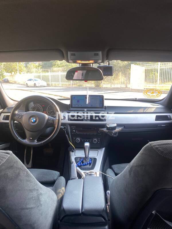 BMW 323 - Image 10