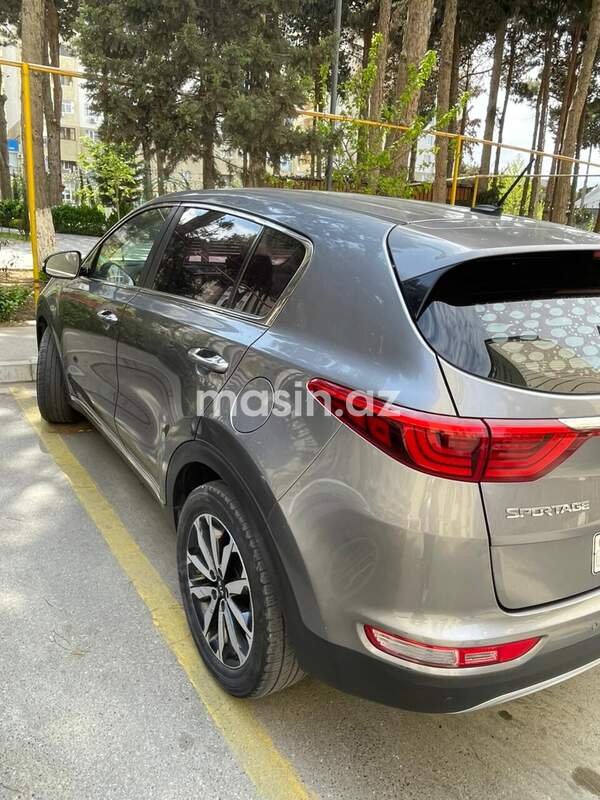 Kia Sportage - Image 10