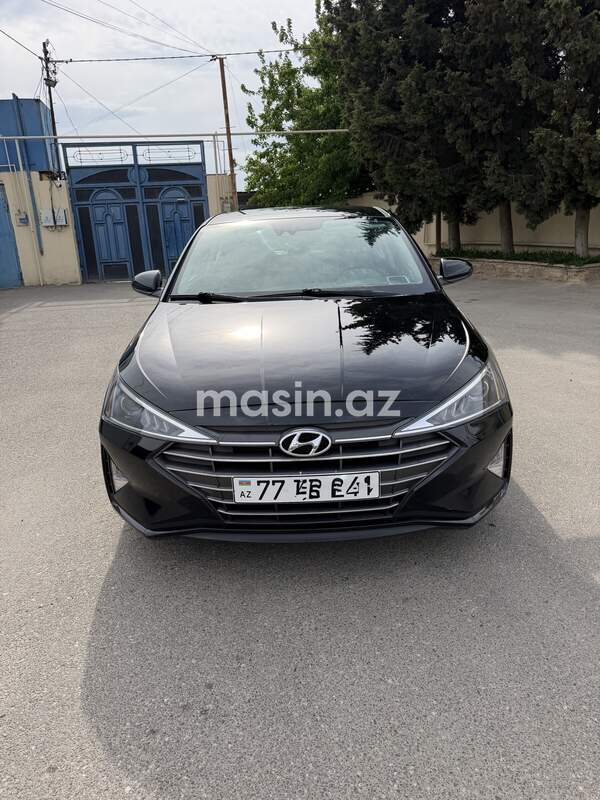 Hyundai Elantra