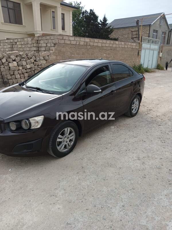 Chevrolet Aveo - Image 9