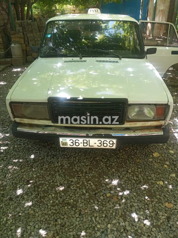 LADA (VAZ) 2107 - Image 4