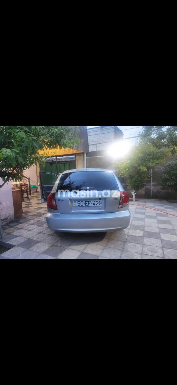 Kia Rio - Image 5