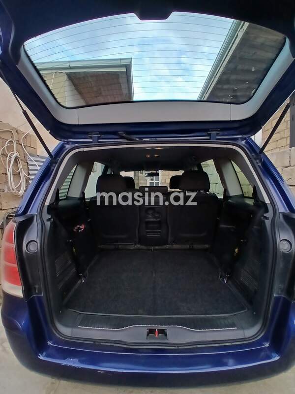 Opel Zafira - Image 9