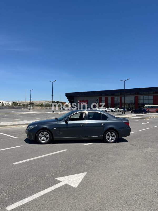 BMW 520 - Image 8