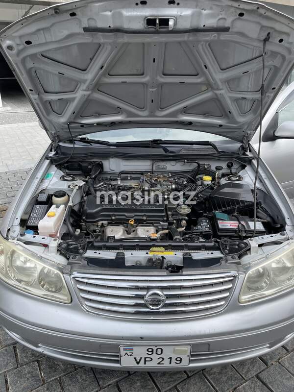 Nissan Sunny - Image 9