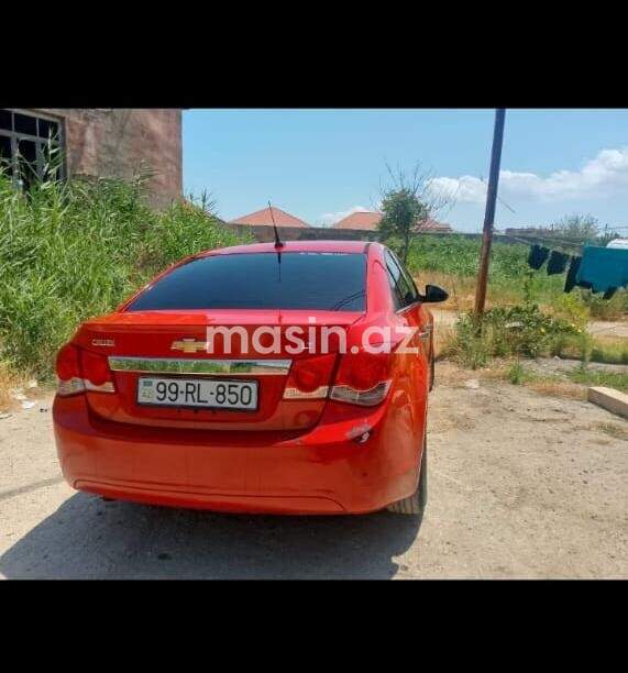 Chevrolet Cruze - Image 3
