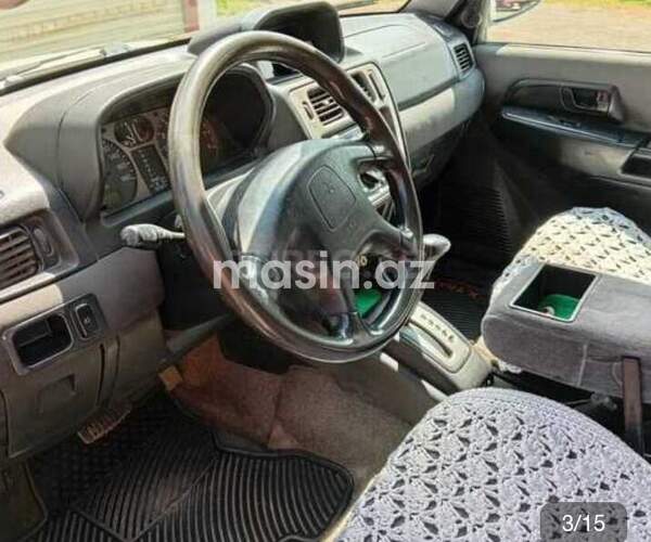 Mitsubishi Pajero io - Image 3