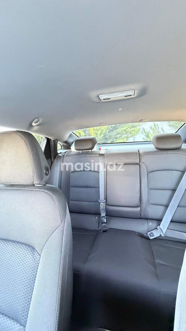 Chevrolet Malibu - Image 7