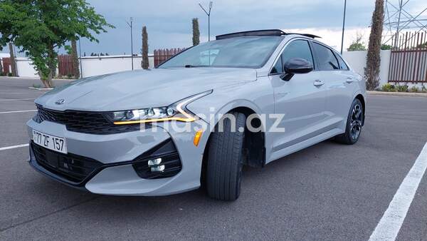 Kia K5 - Image 2